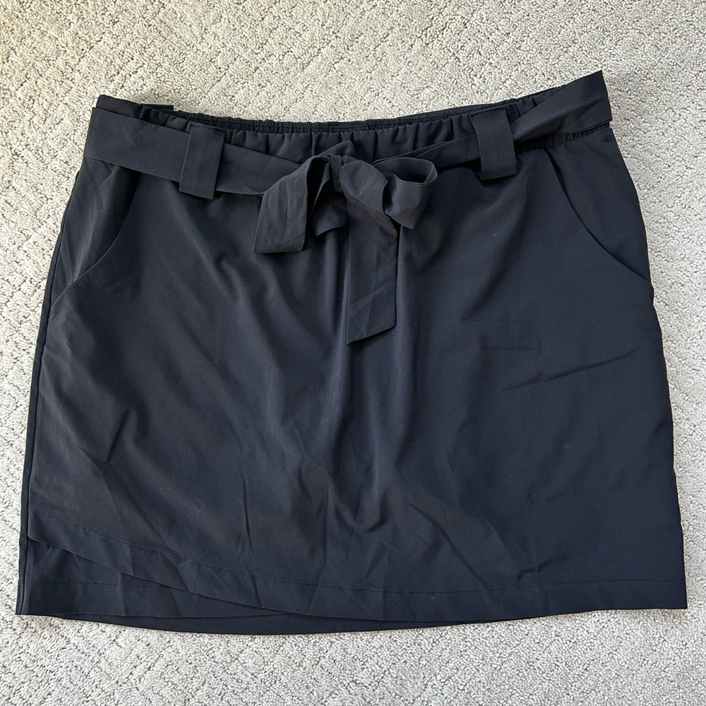 Athleta skort with belt